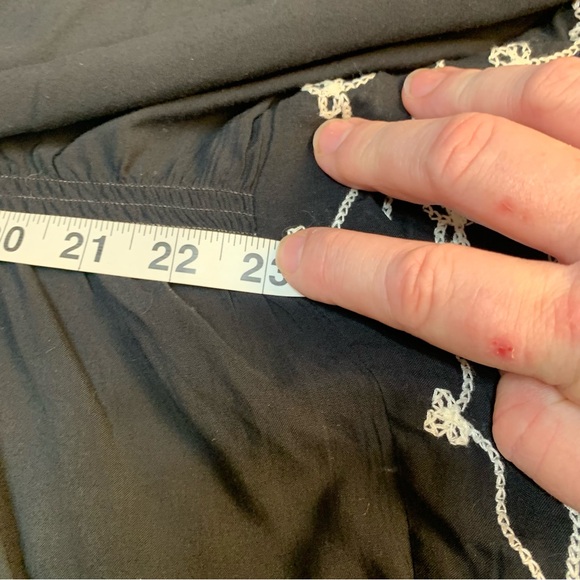 Westbound black with white embroidered design and butterfly wings arms. Size 3X - Picture 10 of 11